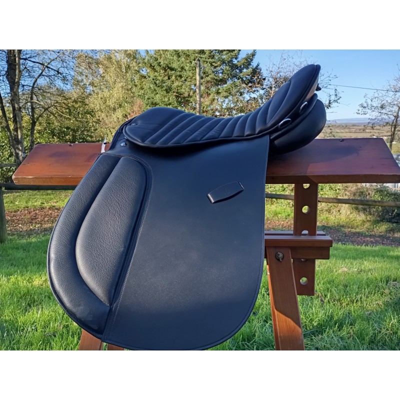 selle de randonnée tecknic grande taille au prix juste equiracing.fr